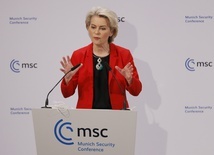 Von der Leyen i Michel: Unia zareaguje nałożeniem sankcji na osoby zamieszane w uznanie niezależności "republik ludowych" Doniecka i Ługańska 