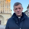 Bp Roman Pindel zaprosił do Bielska-Białej na międzyreligijny marsz slodarności z Ukrainą i modlitwę w katedrze.