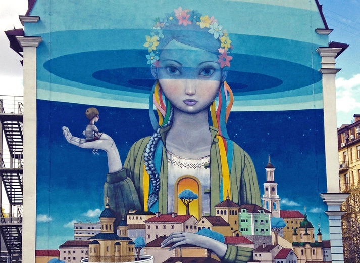 Kijów: Multimedialne fontanny grają hymn państwowy