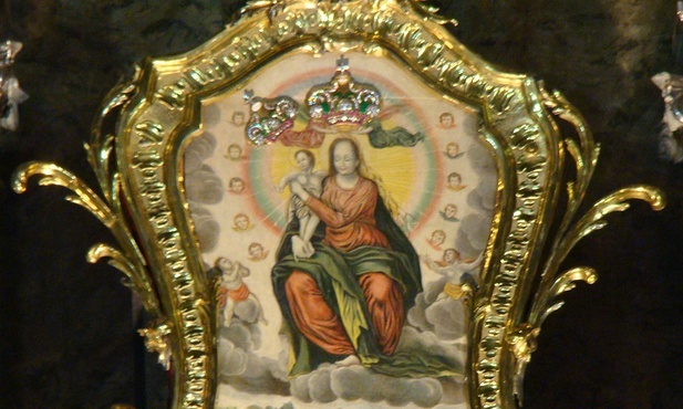 Kopia obrazu Matki Bożej Łaskawej z Lwowa wystawiona w katedrze poznańskiej