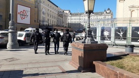 Działacze Memoriału zatrzymani w Moskwie na proteście antywojennym