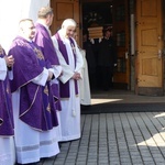 Ostatnie pożegnanie śp. ks. Tomasza Niedzieli w Bystrej Krakowskiej