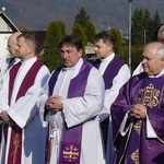 Ostatnie pożegnanie śp. ks. Tomasza Niedzieli w Bystrej Krakowskiej