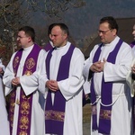 Ostatnie pożegnanie śp. ks. Tomasza Niedzieli w Bystrej Krakowskiej