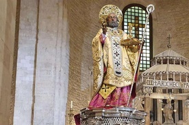 Odnaleziony pierścień i inne przedmioty skradzione z bazyliki św. Mikołaja