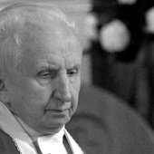 Śp. ks. Tadeusz Lutkowski (1935-2022).