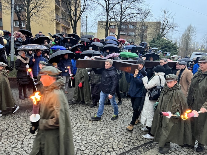 Katowice. Droga Krzyżowa ulicami miasta