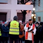 Droga Krzyżowa ulicami Dzierżoniowa