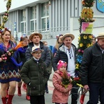 Parada palm wielkanocnych w Trzebnicy w Niedzielę Palmową