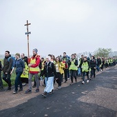 Poranek w Pakułach przed Częstochową, rok 2017.