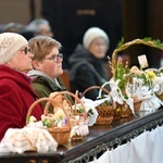 Poświęcenie pokarmów w świdnickiej katedrze [GODZINY]