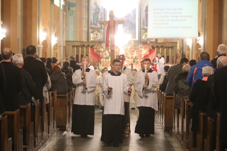 Liturgia Wigilii Paschalnej w katedrze św. Mikołaja w Bielsku-Białej - 2022