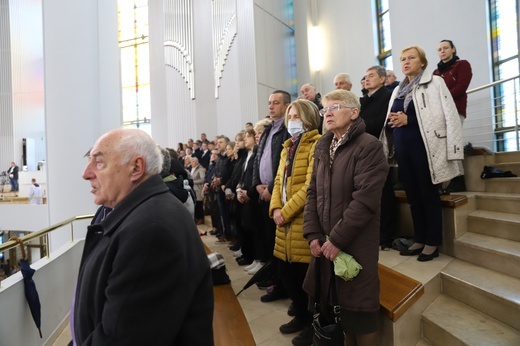 Kraków-Łagiewniki. Msza św. w Niedzielę Miłosierdzia Bożego