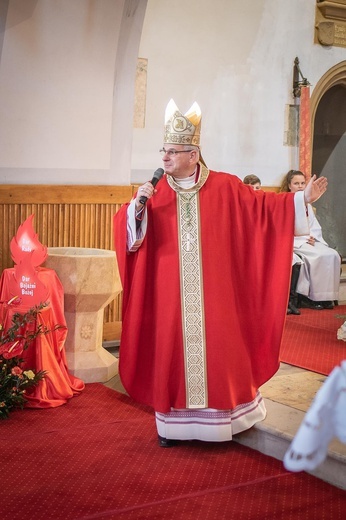 Bierzmowanie u św. Anny w Grodziszczu