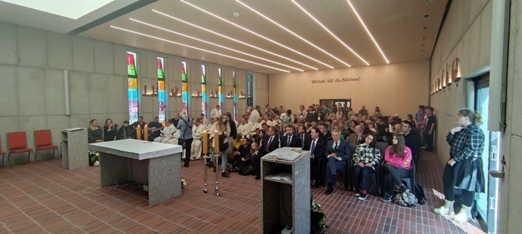 Poświęcenie kaplicy w NINIWIE 