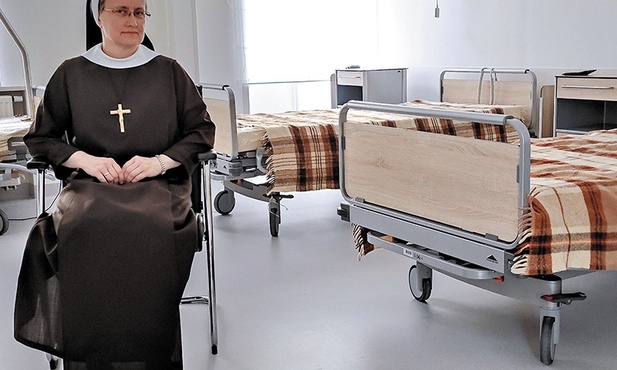 Siostra Wiktoria Kulpa, dyrektorka hospicjum w Warszawie.