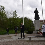 Tablica upamiętniająca bł. ks. Rogaczewskiego