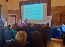 Waldemar Grochowski mówił o produktach z wikliny z których słynie Rudnik nad Sanem.