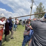 Mieszanie owiec u bacy Piotra Kohuta w Koniakowie