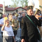 Bp Janusz Mastalski u św. abp. Bilczewskiego w Wilamowicach