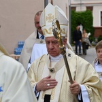 Rekoronacja w otyńskim sanktuarium Matki Bożej Królowej Pokoju