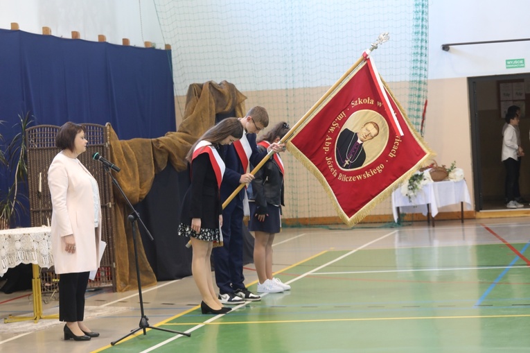 Inauguracja Roku Jubileuszowego w Zespole Szkół im. św. Józefa Bilczewskiego w Wilamowicach