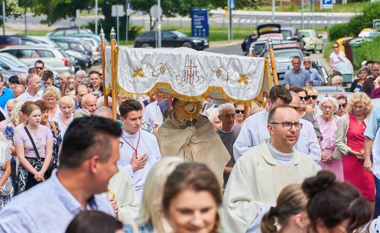 Boże Ciało u św. Wojciecha w Wałbrzychu