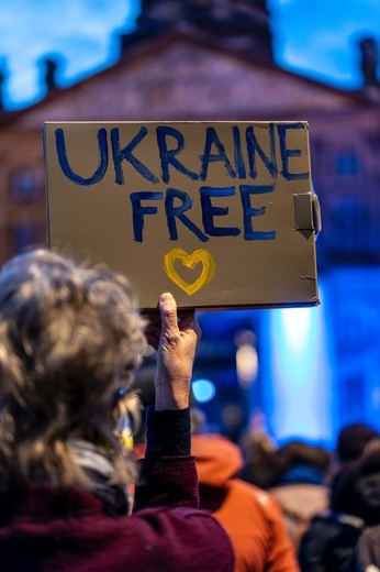 Na okupowanych terenach na południu Ukrainy narasta opór wobec Rosji, co zmienia plany Kremla