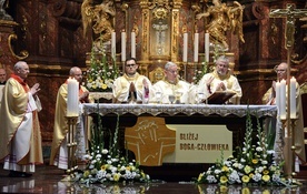 Dziękujemy Panu Bogu za 50 lat diecezji opolskiej