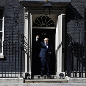 Premier Wielkiej Brytanii rezygnuje
