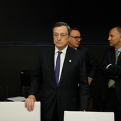 Premier Włoch Mario Draghi podaje się do dymisji