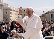 Szef watykańskiej dyplomacji: wizyta na Ukrainie priorytetem papieża