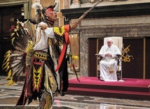 W kwietniu tego roku przedstawiciele rdzennej ludności Kanady zostali przyjęci przez Franciszka w Watykanie. Teraz papież jedzie do nich z rewizytą.