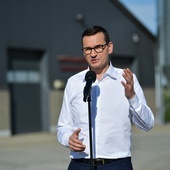 Premier Morawiecki: Drogi Polski i Węgier się rozeszły