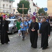 XIX PPDŚ. Wystartowali spod świdnickiej katedry