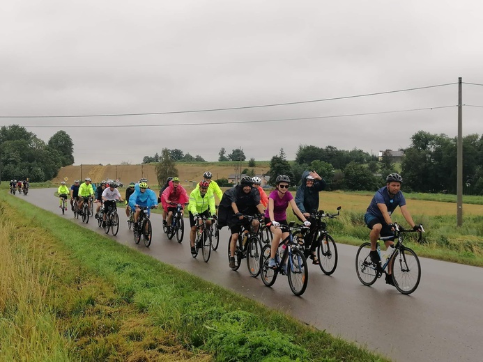 III rowerowa pielgrzymka z Kąclowej na Jasną Górę