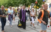 Pielgrzymka z diecezji radomskiej weszła na Jasną Górę