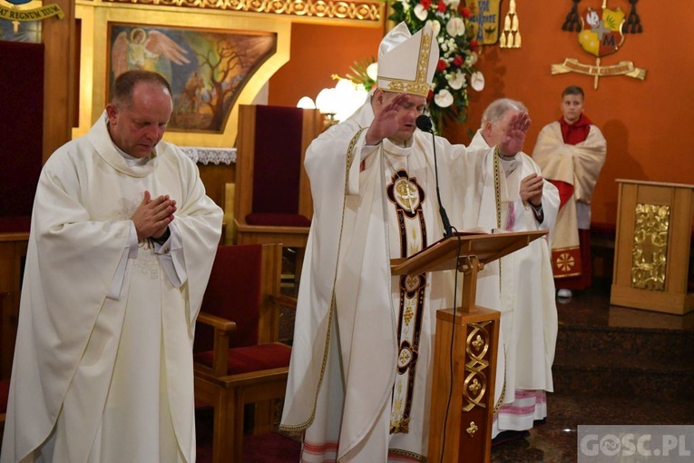 Biskupia Msza św. prymicyjna w Zielonej Górze