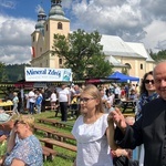 Nowa Wieś. Na odpuście biskup zatańczył poloneza