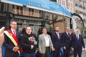 ▲	Od 8 sierpnia po ulicach stolicy Dolnego Śląska jeździ tramwaj dedykowany słynnej wrocławiance.