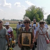 W parafii w Bierutowie ze św. Maksymilianem i pielgrzymką do Solnik Małych