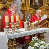 Wprowadzenie relikwii św. Floriana do kościoła w Osieku