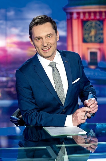 Jako prezenter telewizyjnych Wiadomości