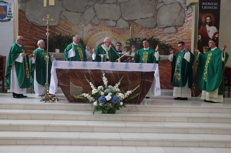 Wprowadzenie nowego proboszcza w parafii Chrystusa Odkupiciela w Chełmie