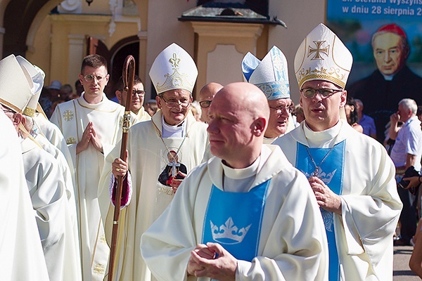Modlitwie przewodniczył biskup pomocniczy archidiecezji warszawskiej.