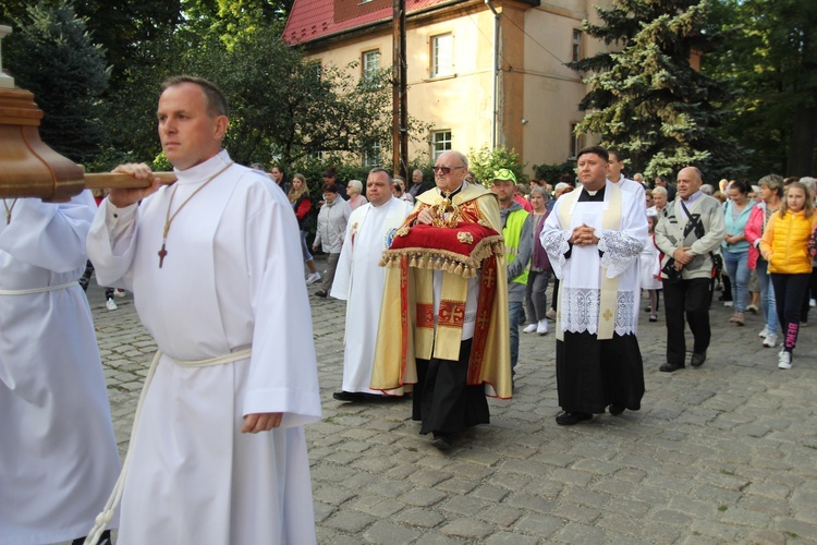 Św. Michał Archanioł w Lubawce