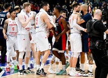 Polscy koszykarze przegrali w Berlinie z Francuzami w półfinale mistrzostw Europy