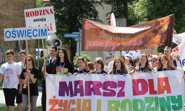 Oświęcimski Marsza dla Życia i Rodziny ma w naszym regionie najdłuższą tradycję. Odbył się jako pierwszy w diecezji bielsko-żywieckiej. 