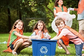 Warto zachęcać dzieci do dbania o środowisko naturalne, pokazując pozytywne efekty tej troski.