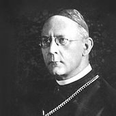Kardynał Adolf Bertram, biskup wrocławski.